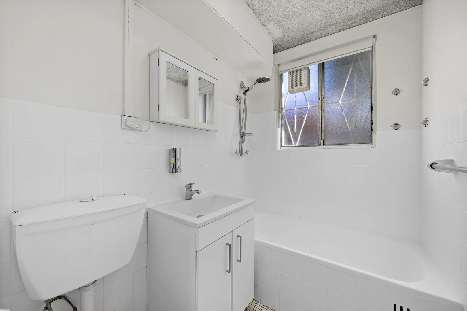 Additional image 4 of 1/36 Uriarra Road, Queanbeyan NSW 2620