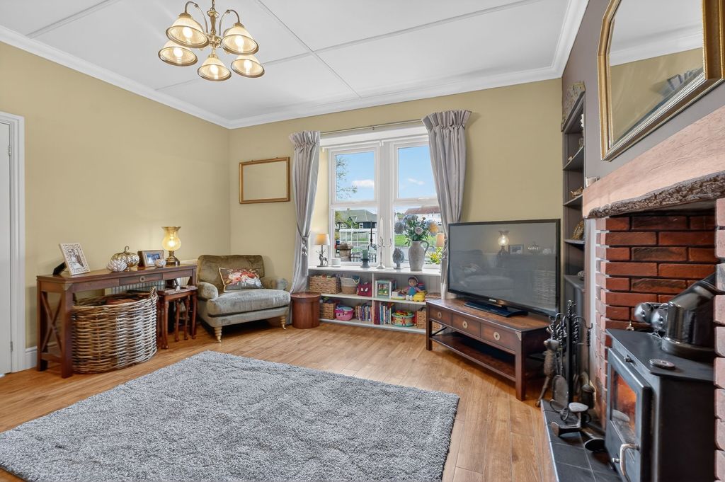 Additional image 6 of 4 bed detached house for saleOswald Cottage, 1 Main Road, Kirkoswald KA19