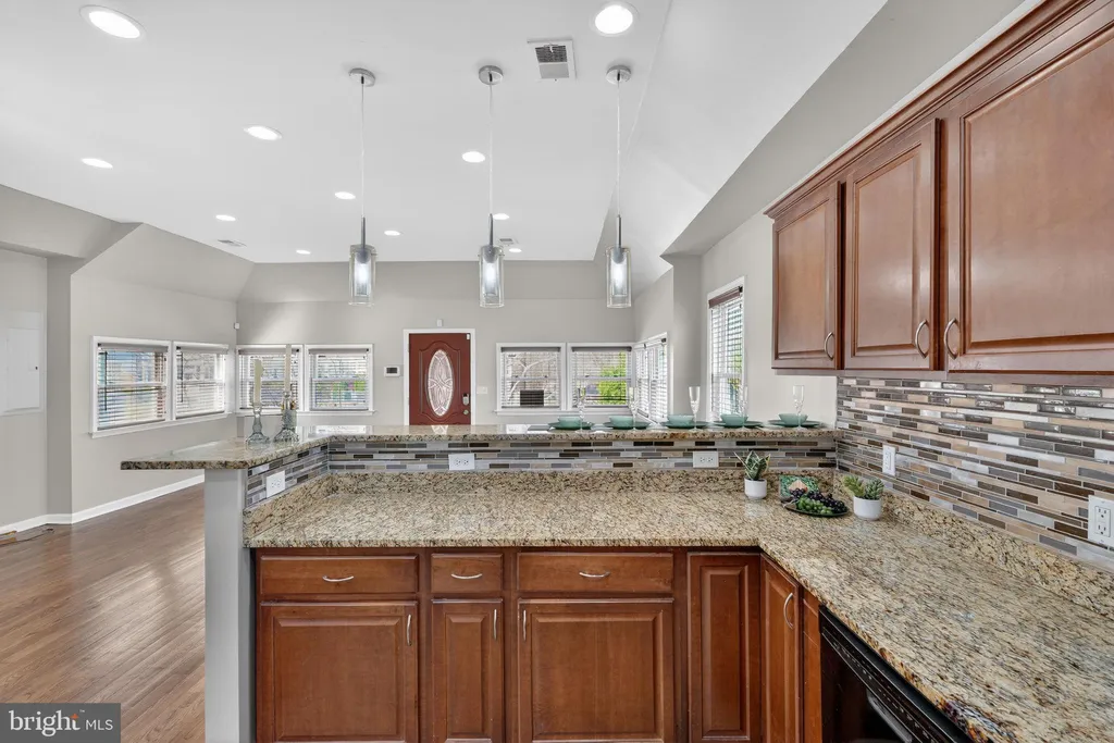 Additional image 13 of 4815 Jay Street NE, Washington, DC 20019