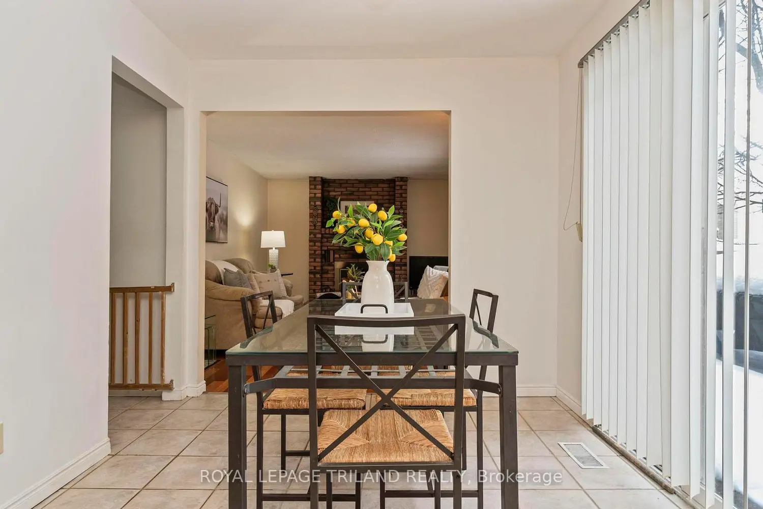 535 Grand View Avenue photo 5