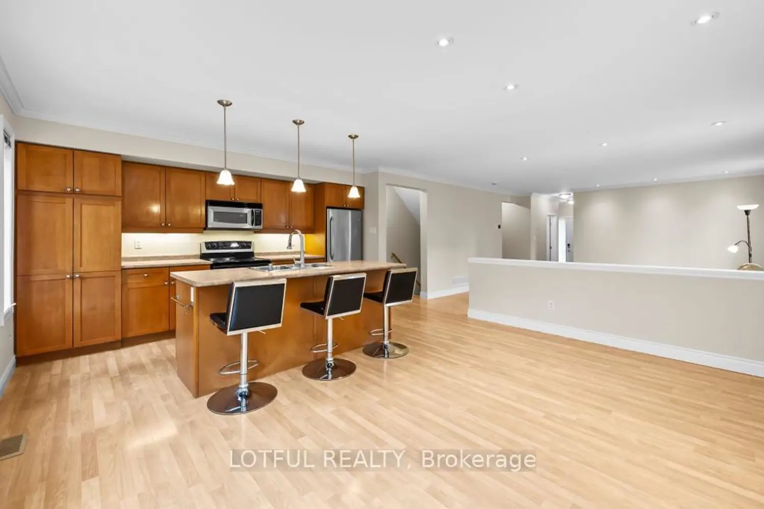 Additional image 8 of 1008 Pinecrest Road