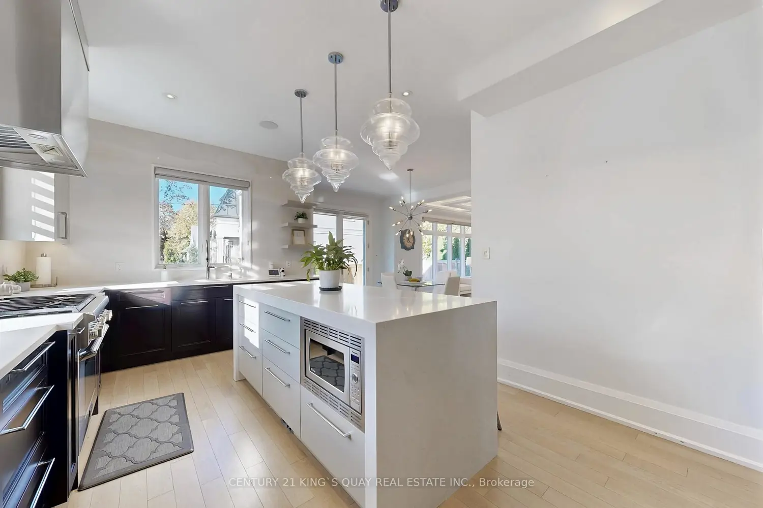 Additional image 11 of 8 Parkway Avenue