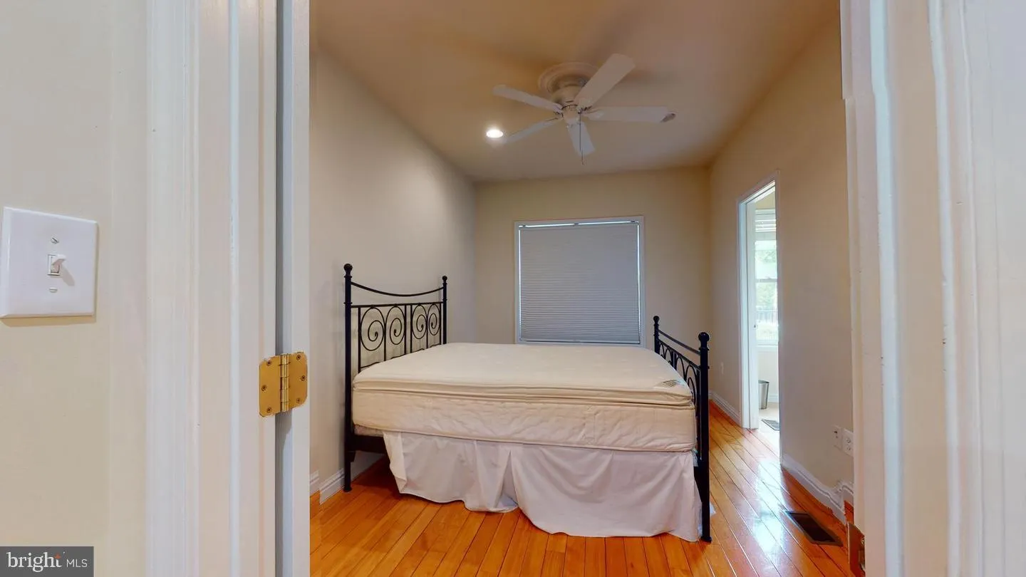 Additional image 51 of 615 16th Street NE, Washington, DC 20002