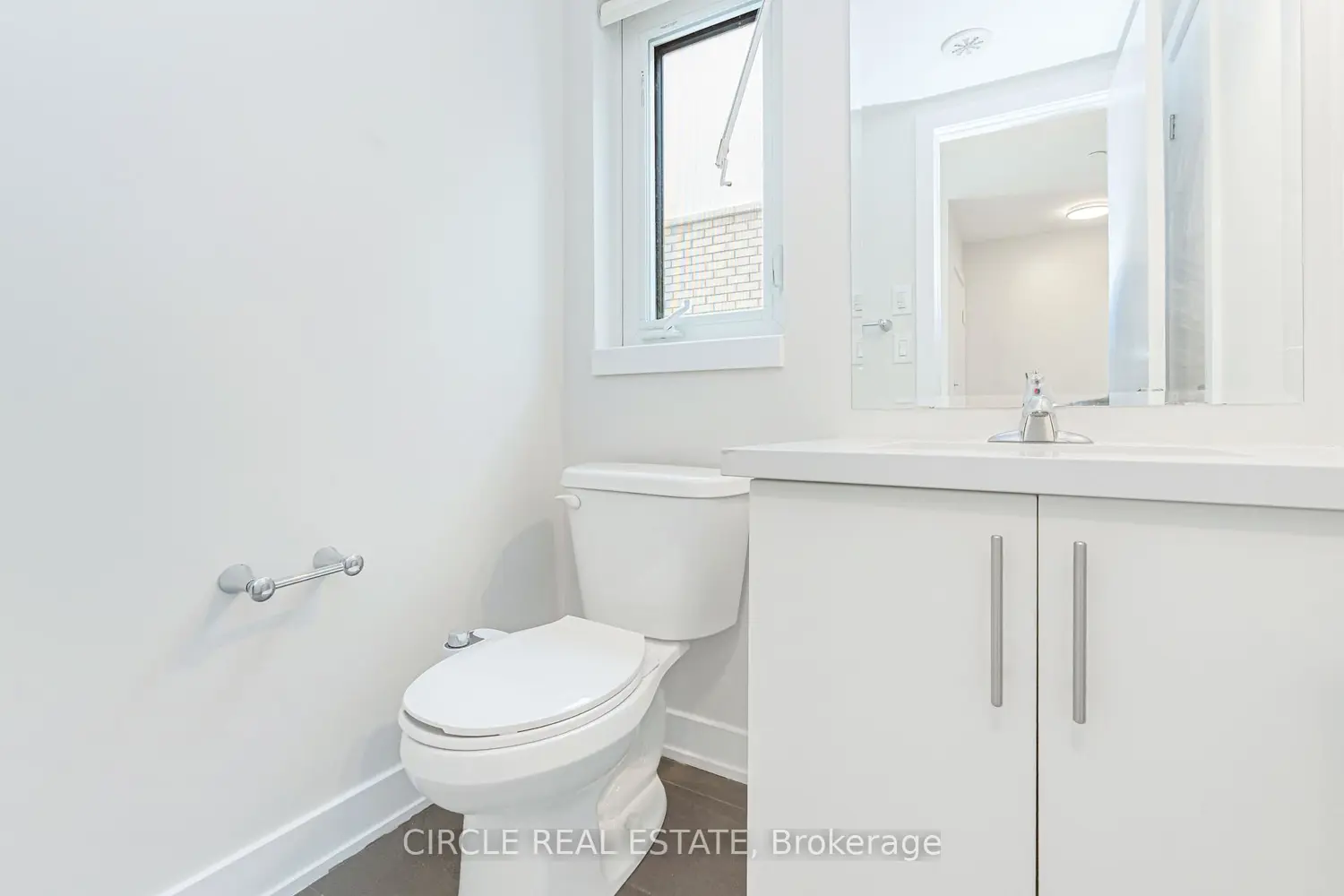 Additional image 17 of 195 Veterans Drive 3