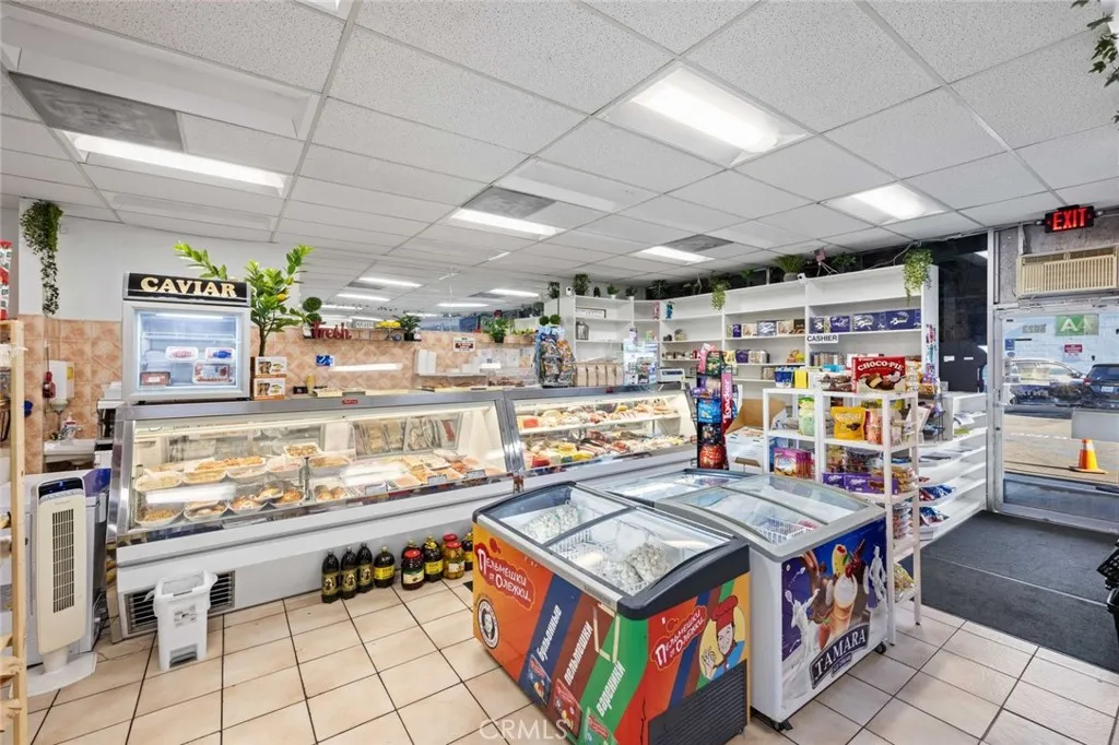 Additional image 33 of 6023 Reseda Boulevard, Tarzana, CA 91356