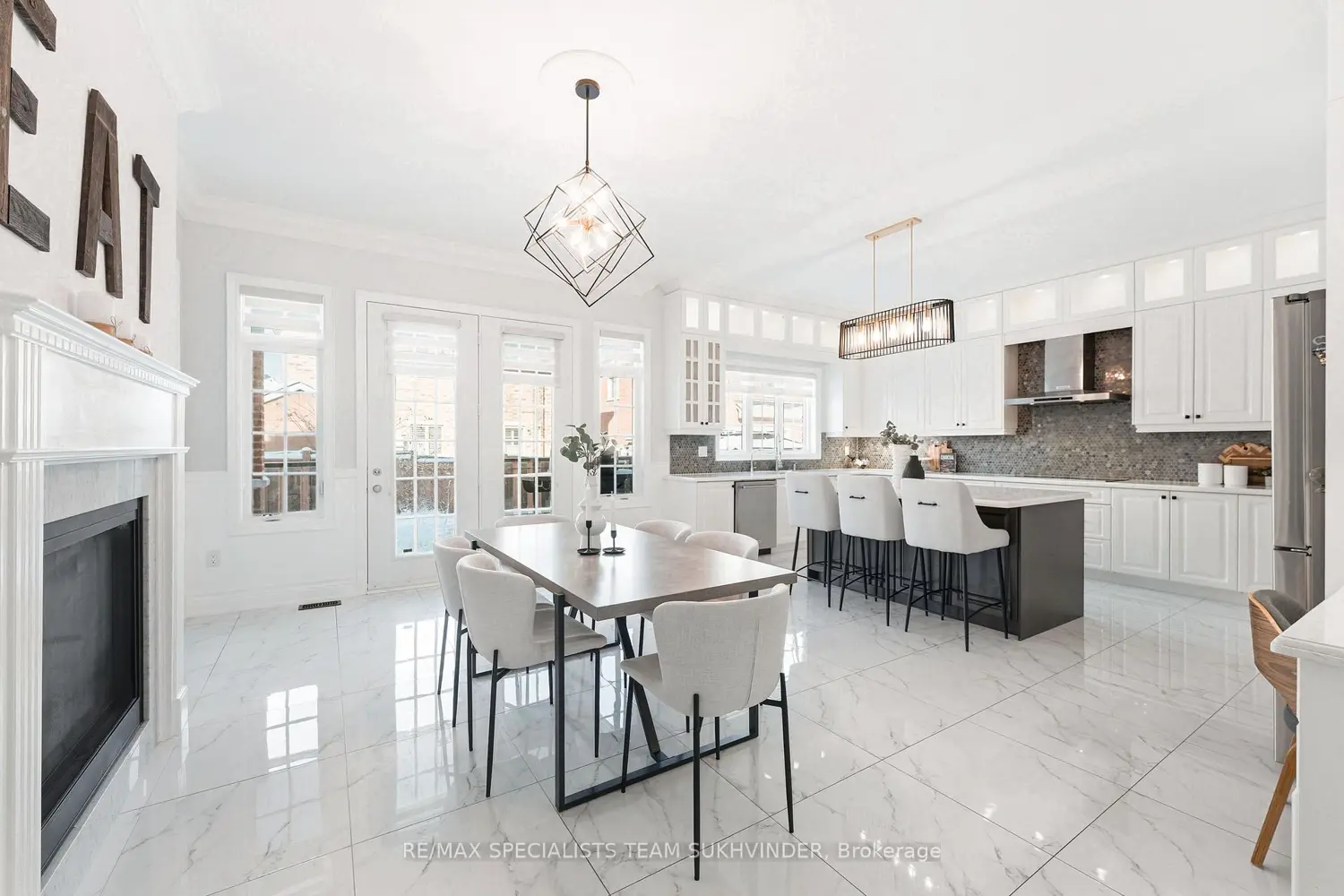 Additional image 9 of 102 Belladonna Circle