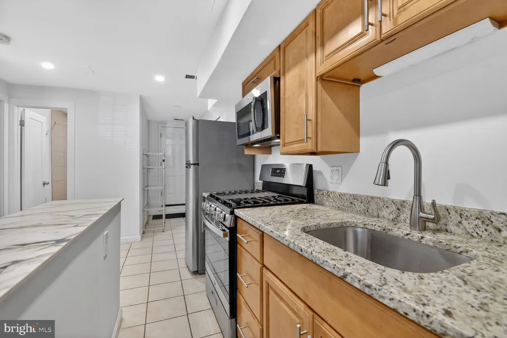 Additional image 9 of 1339 Corcoran Street NW Unit B, Washington, DC 20009
