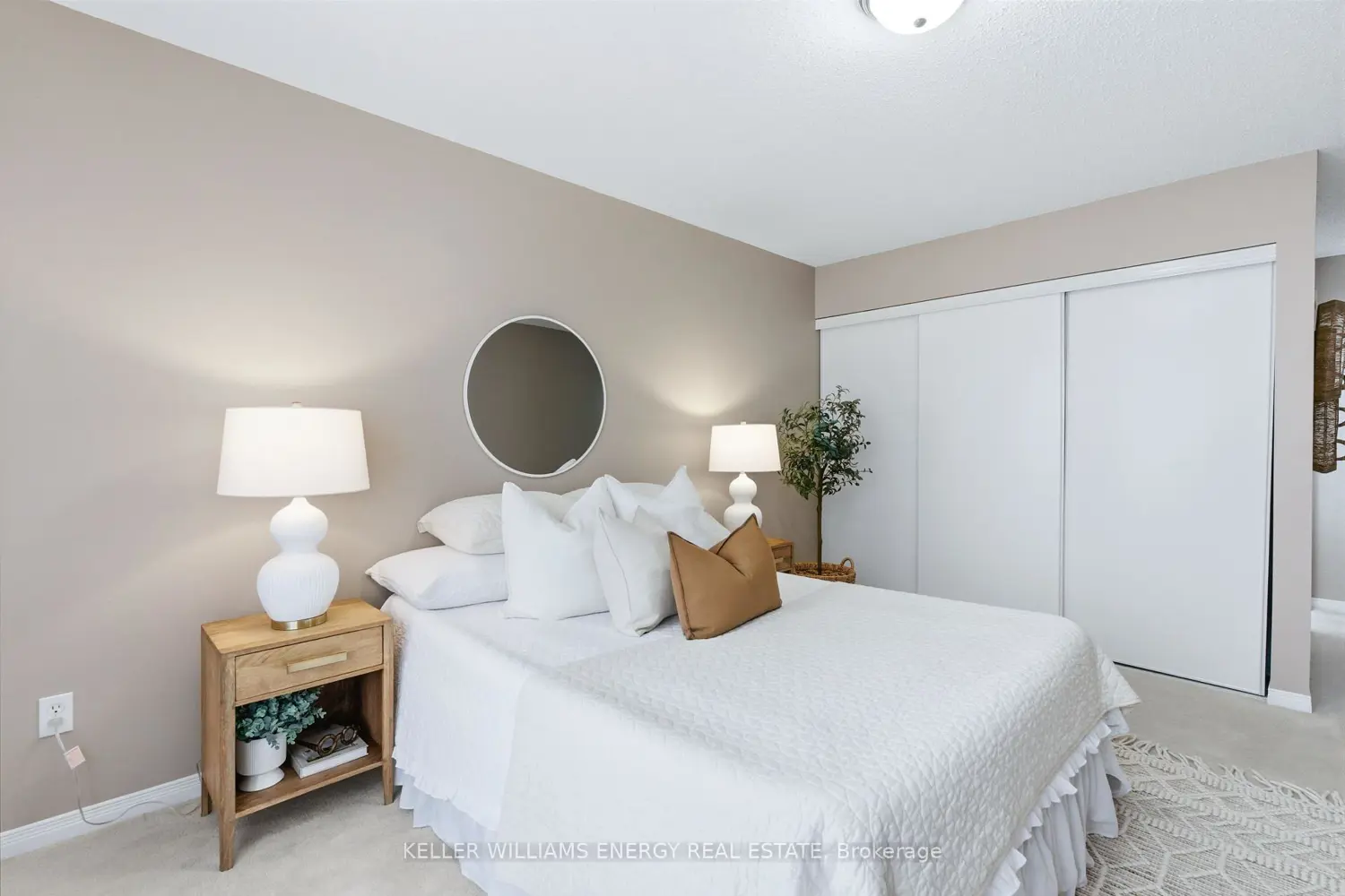 Additional image 10 of 21 Heritage Lane