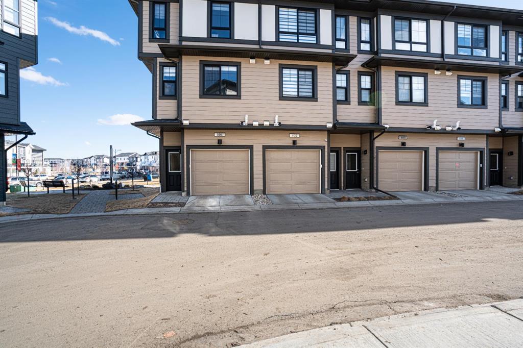 Additional image 2 of 101-285 Chelsea Court, Chestermere, AB, T1X 2W7