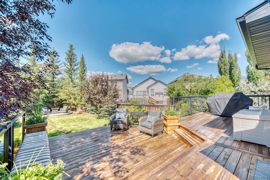 Additional image 5 of 32 Everhollow Crescent SW, Calgary, AB, T2Y 5H3