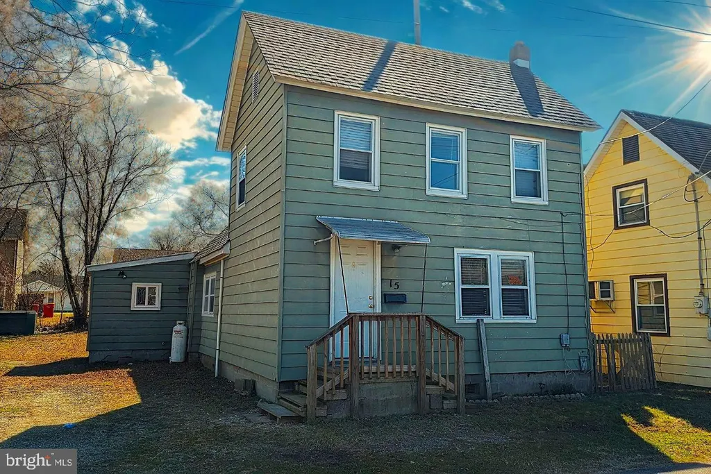 Additional image 2 of 15 E 4th Street, Blades, DE 19973