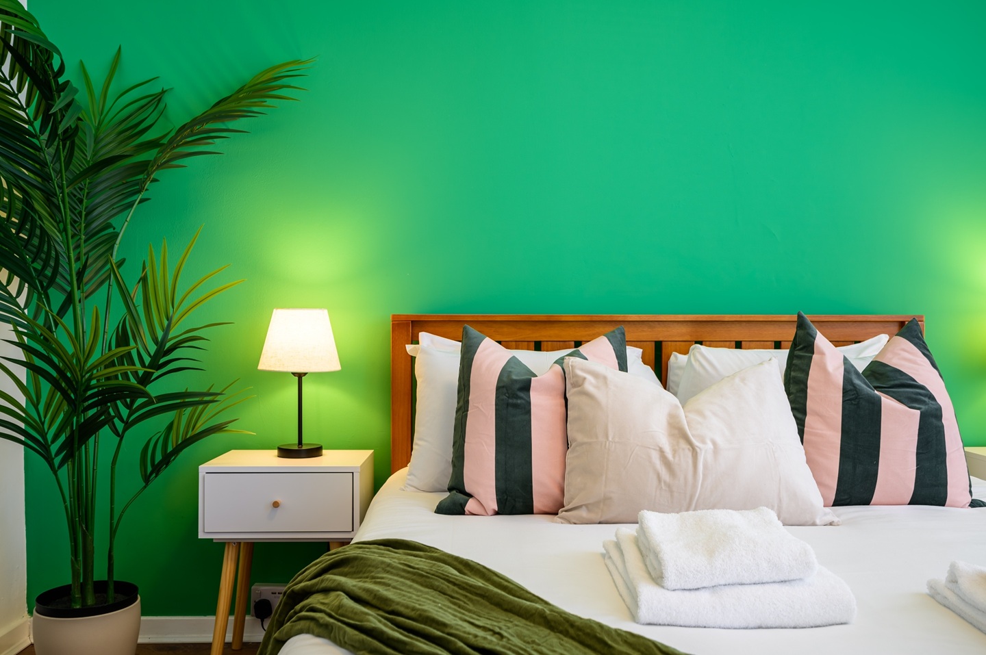 Additional image 49 of 4 Bed Detached House, St. Johns Road, M16, N1 7GU