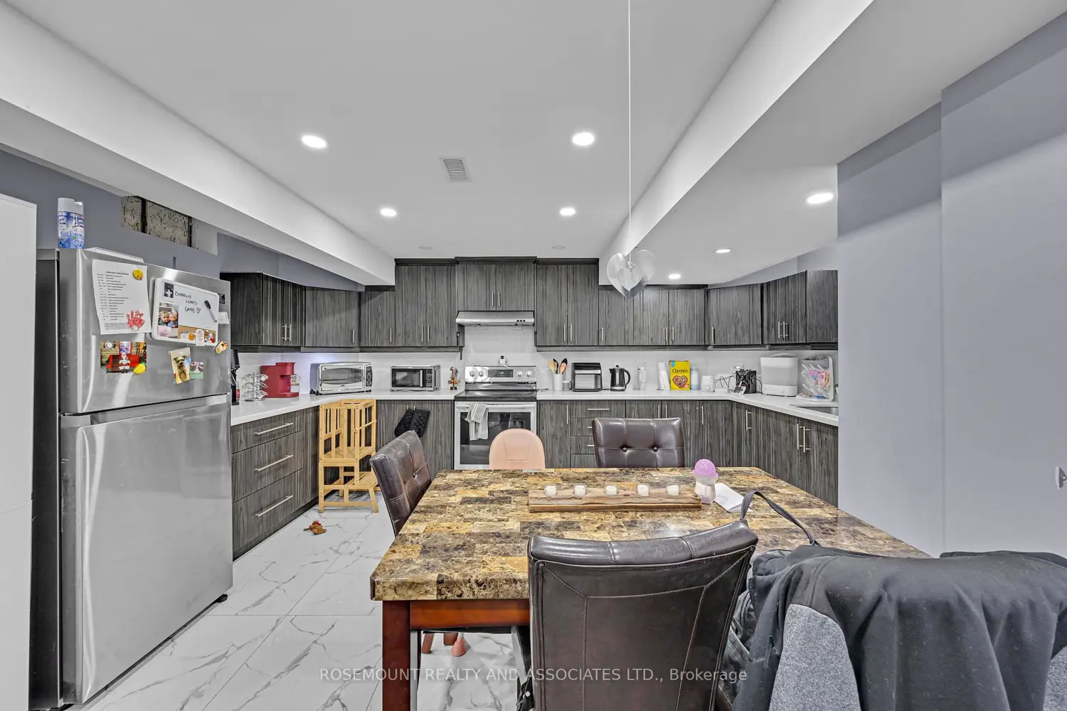 Additional image 19 of 97 Depeuter Crescent