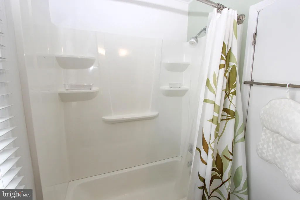 Additional image 42 of 132 Worral Drive, Newark, DE 19711