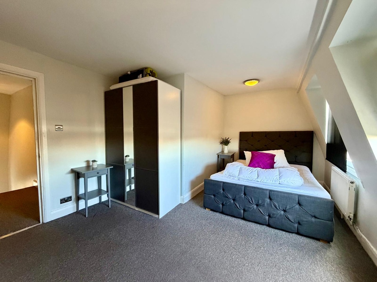 3 Bed Flat, Denmark Hill, SE5, N1 7GU