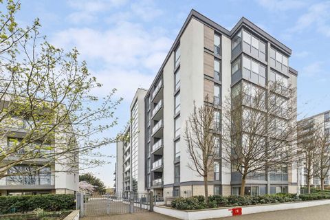 Clayponds Lane, Brentford TW8