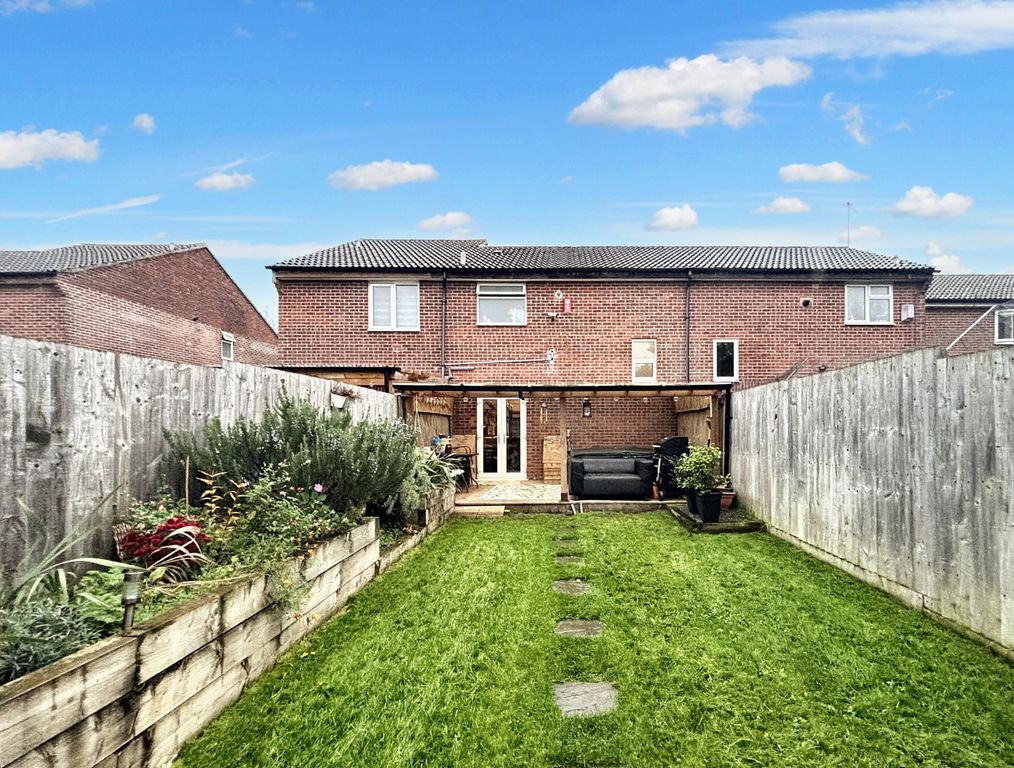 2 bed terraced house for saleBriarside Road, Bristol, 6Ja, Gb BS10