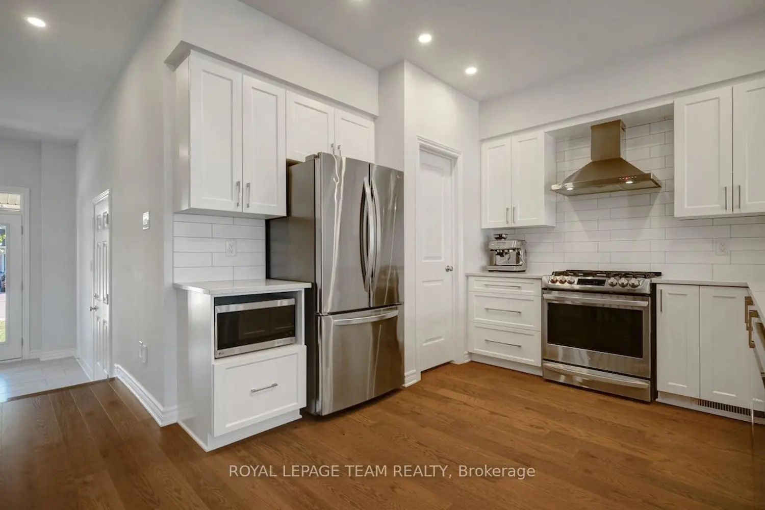 Additional image 2 of 807 Clapham Terrace