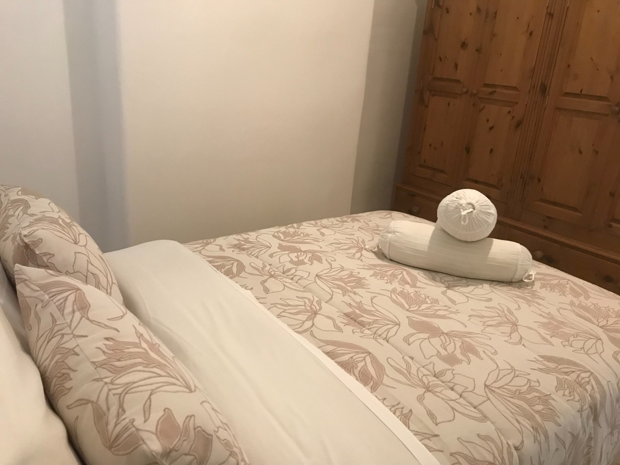 Additional image 2 of 1 Bed Flat, Grayshott Road, SW11, N1 7GU