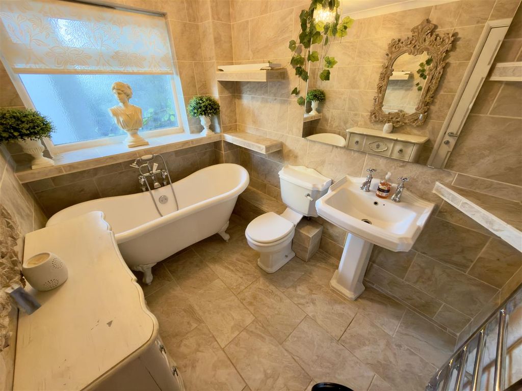 Additional image 4 of 4 bed detached house for saleNore Road, Portishead. BS20