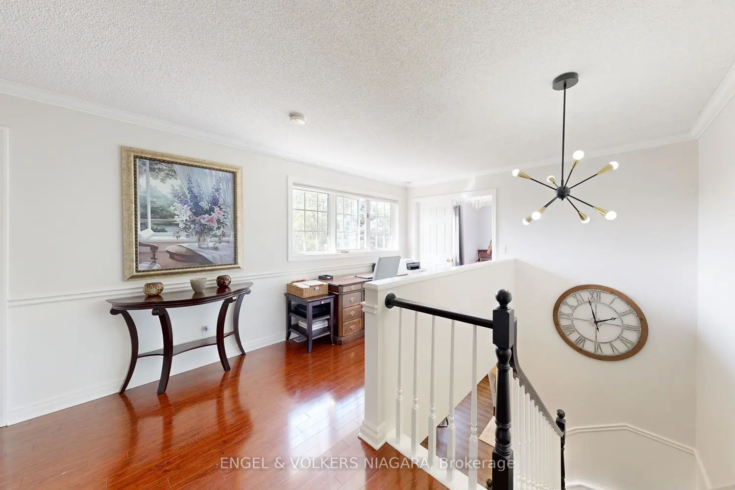 Additional image 13 of 624 Simcoe Street