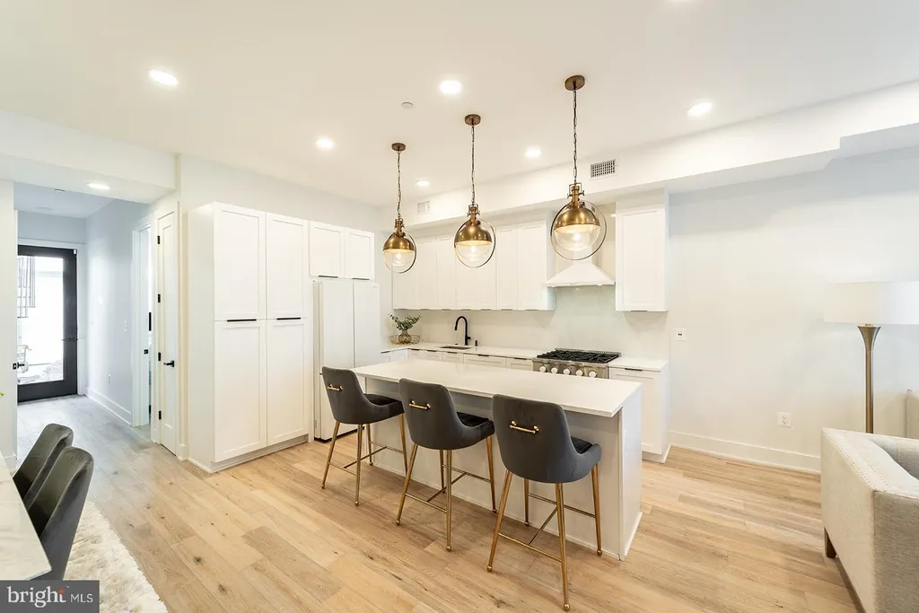 Additional image 15 of 1215 Holbrook Terrace NE Unit 2, Washington, DC 20002