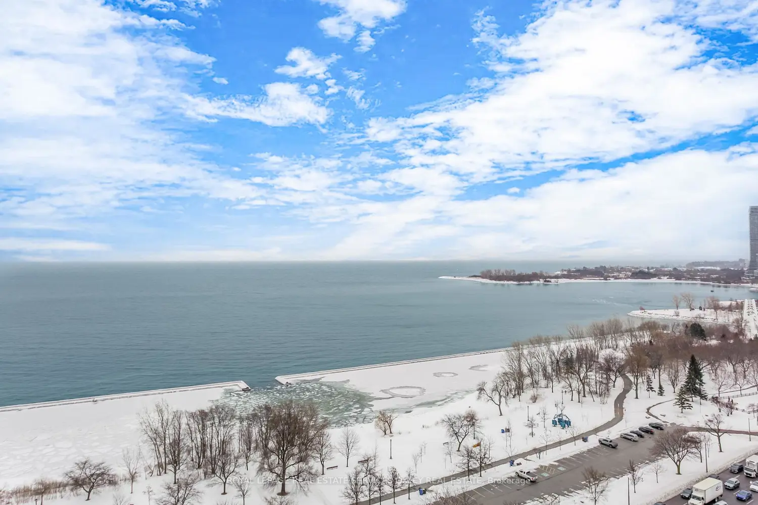 Additional image 11 of 1928 Lake Shore Boulevard 2111