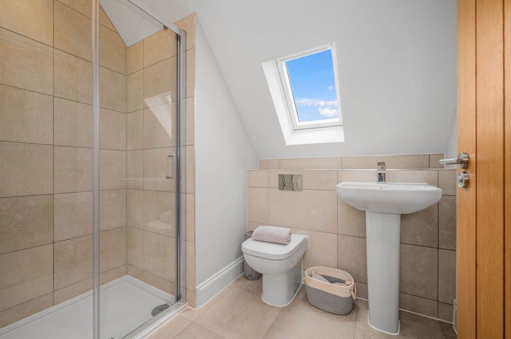 Additional image 19 of 5 bed detached house for saleSpa Farm Court, Bishopton CV37