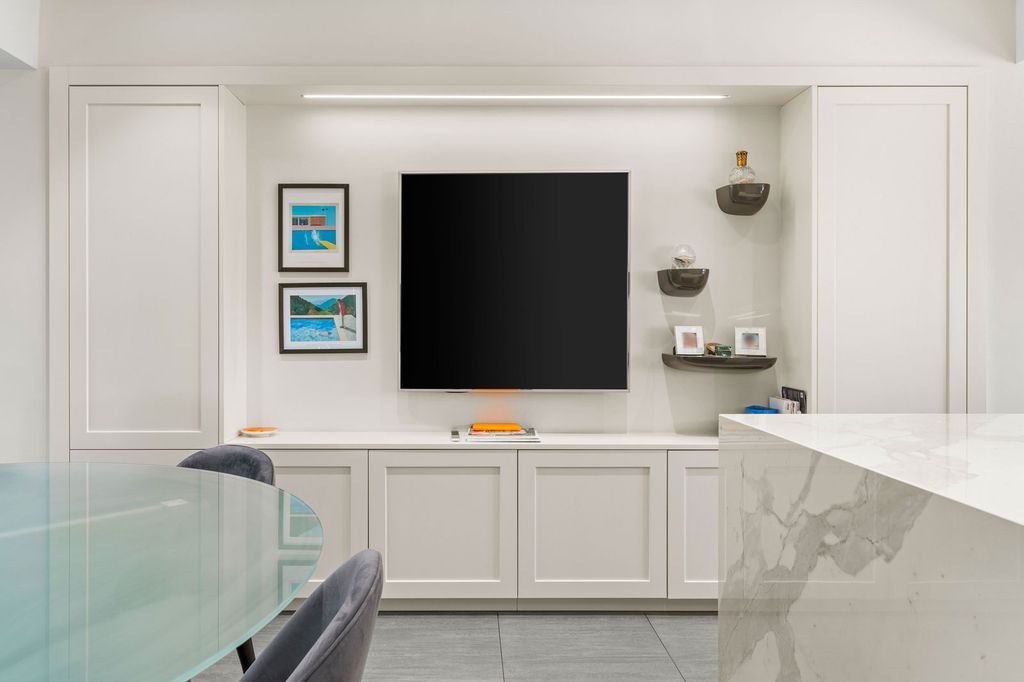 Additional image 22 of 6 bed detached house for saleRoundwood Avenue, Hutton Mount, Brentwood CM13