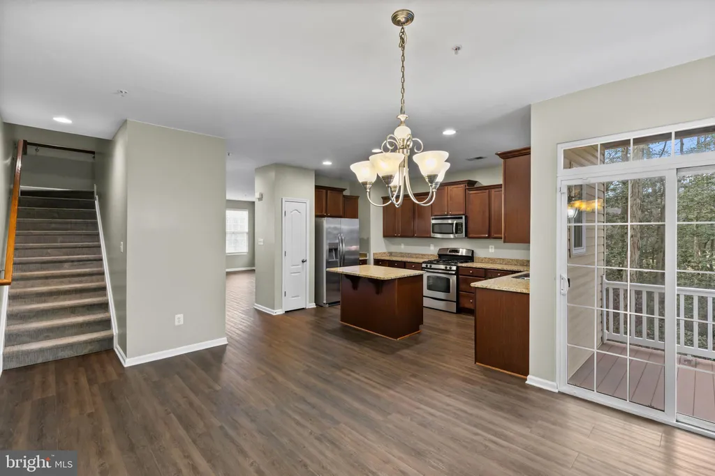 Additional image 10 of 7544 Stonehouse Run Drive, Glen Burnie, MD 21060