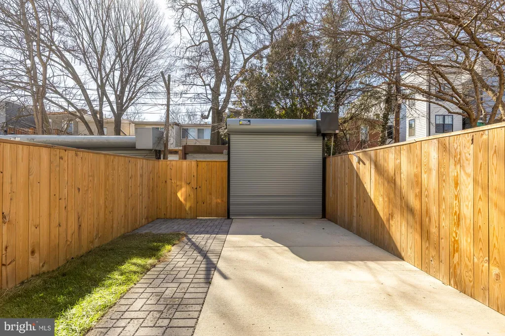 Additional image 26 of 422 Warner Street NW, Washington, DC 20001