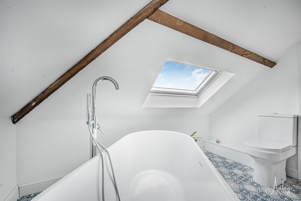 Additional image 21 of 3 bed detached bungalow for saleGilfach Road, Neath SA10