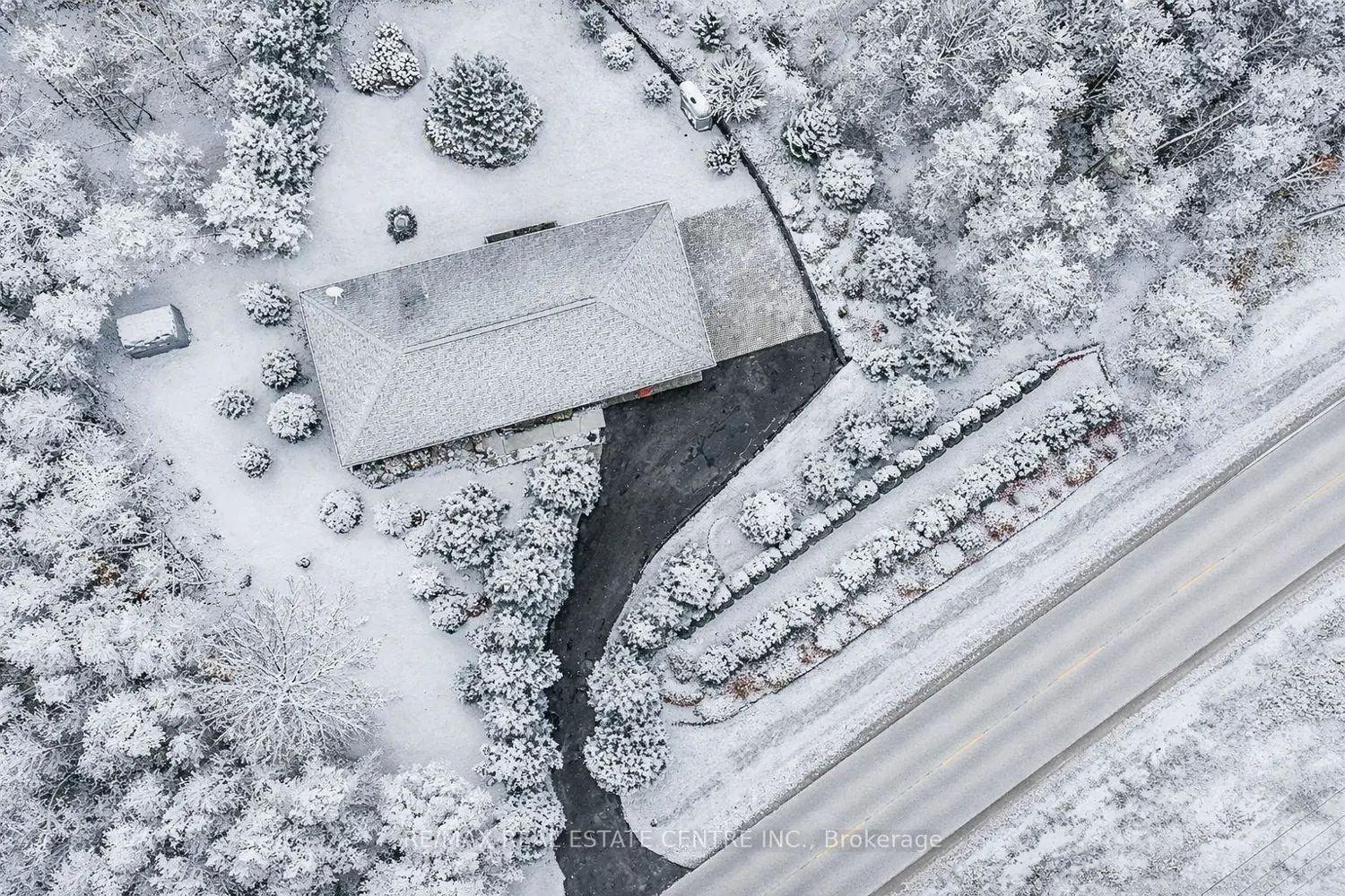 Additional image 3 of 122769 Grey 9 Road