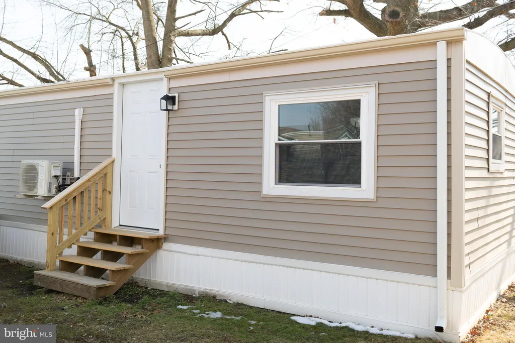 Additional image 8 of 115 5th Street Unit 31, Delaware City, DE 19706