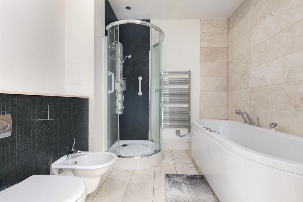 Additional image 12 of 2 bed flat for saleSuccoth Avenue, Edinburgh EH12