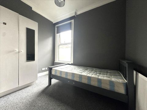 Villiers Road, Willesden NW2, Studio to rent