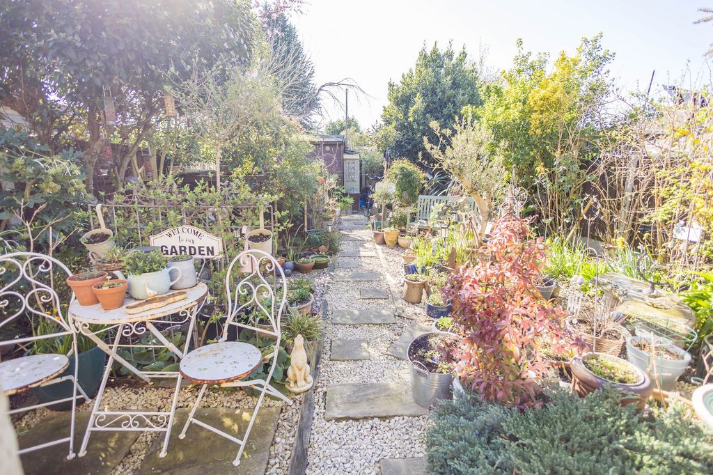 Additional image 16 of 3 bed terraced house for saleClaudian Way, Grays RM16