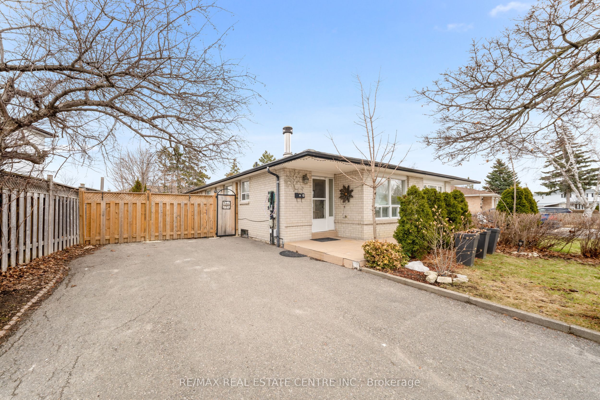 Additional image 4 of 25 Juniper Crescent, Brampton, ON, L6S 1J9