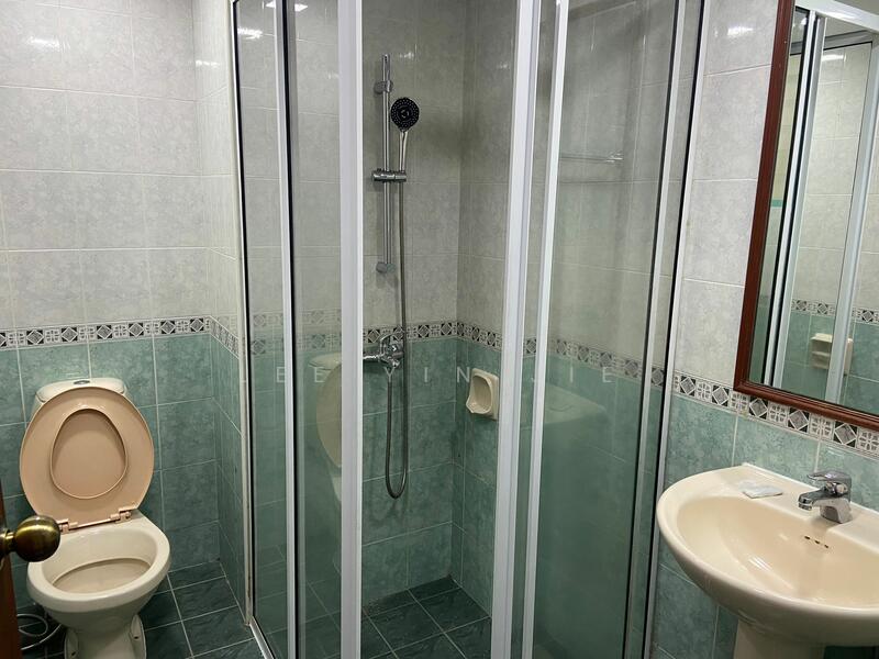 Additional image 10 of Fully furnished cosy 3 bedroom near to Changi Business Park