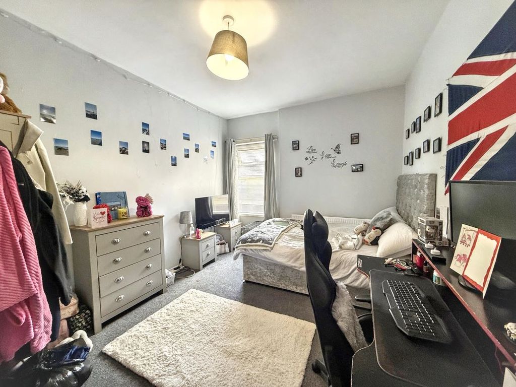 Additional image 15 of 10 bed flat for sale36A-36E High Street, Blaina NP13