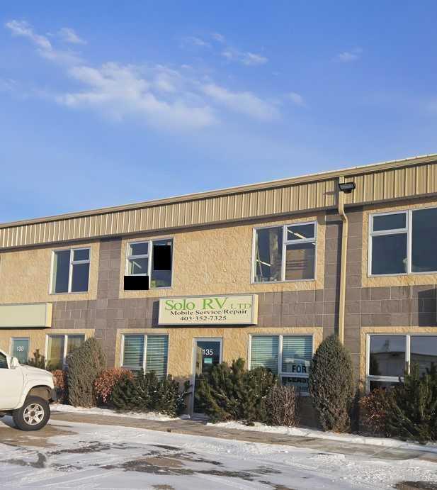 Additional image 2 of 135-17 Queensgate Crescent, Red Deer, AB, T4P 0R2