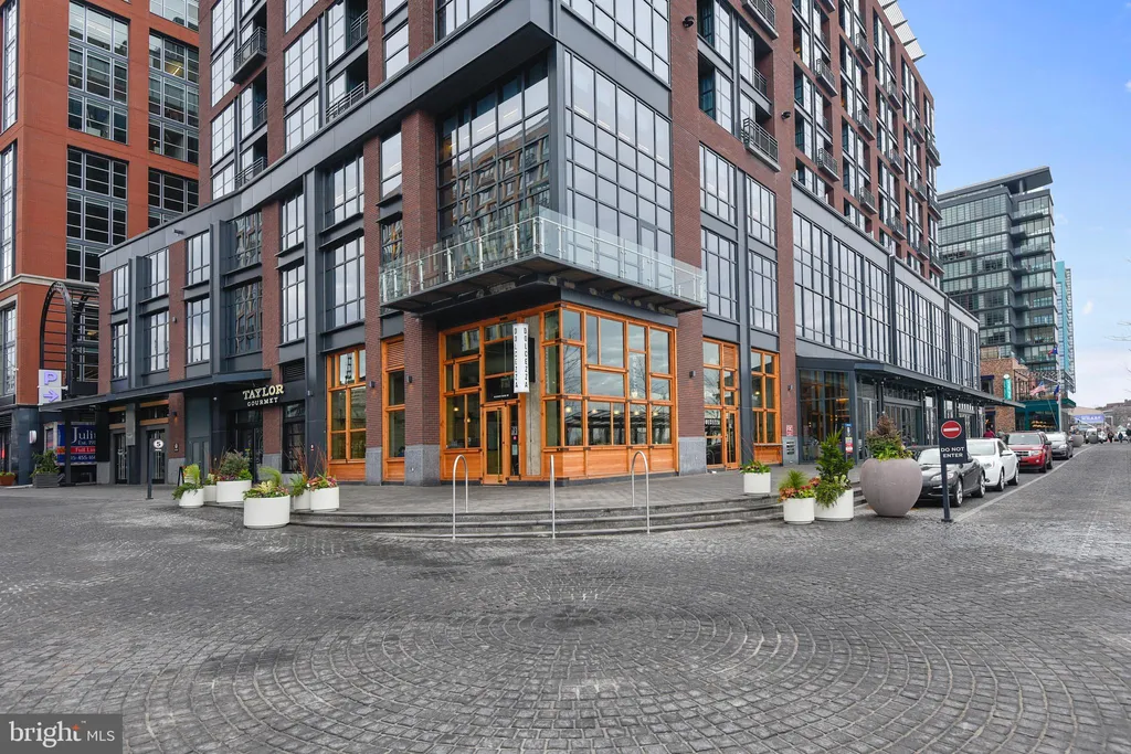 Additional image 47 of 519 G Street SW, Washington, DC 20024