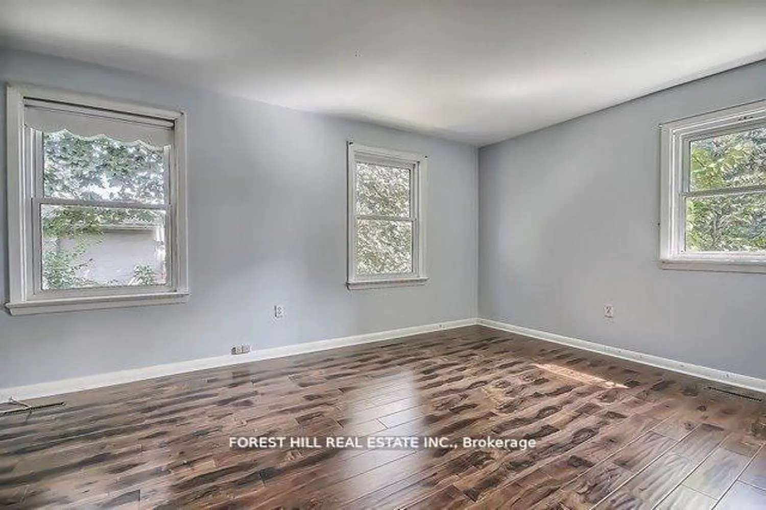 Additional image 16 of 73 Riverside Boulevard