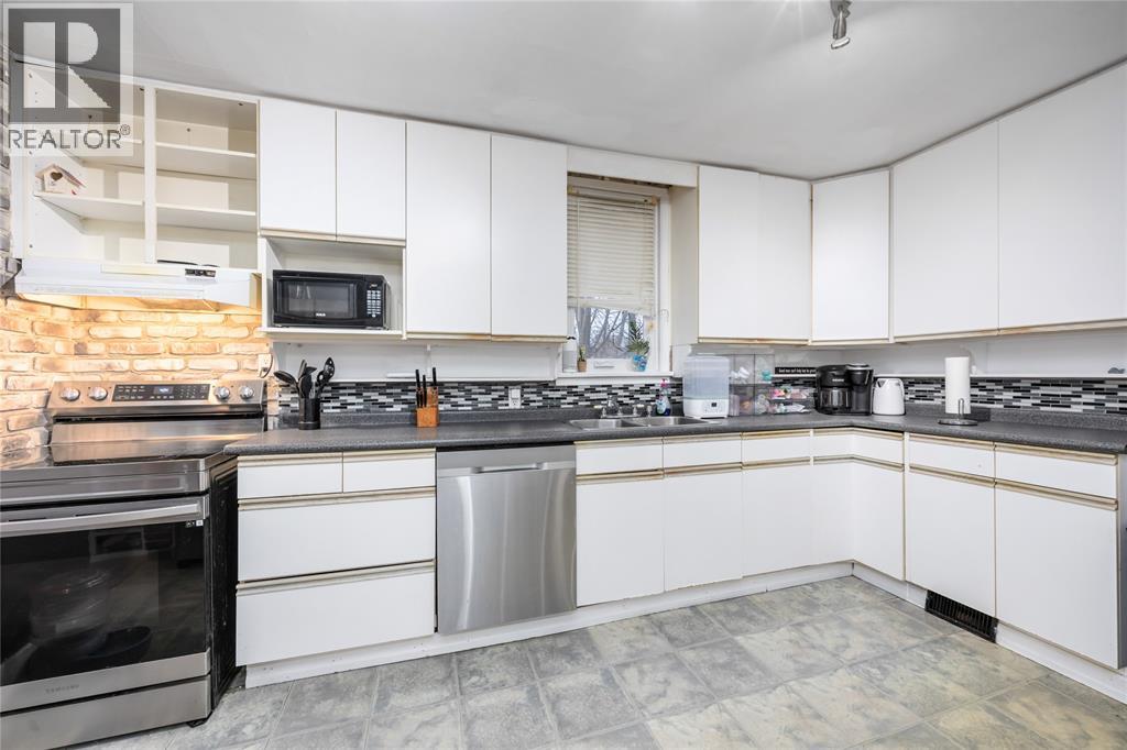 Additional image 5 of 856 Devine Street, Sarnia, ON, N7S1X5