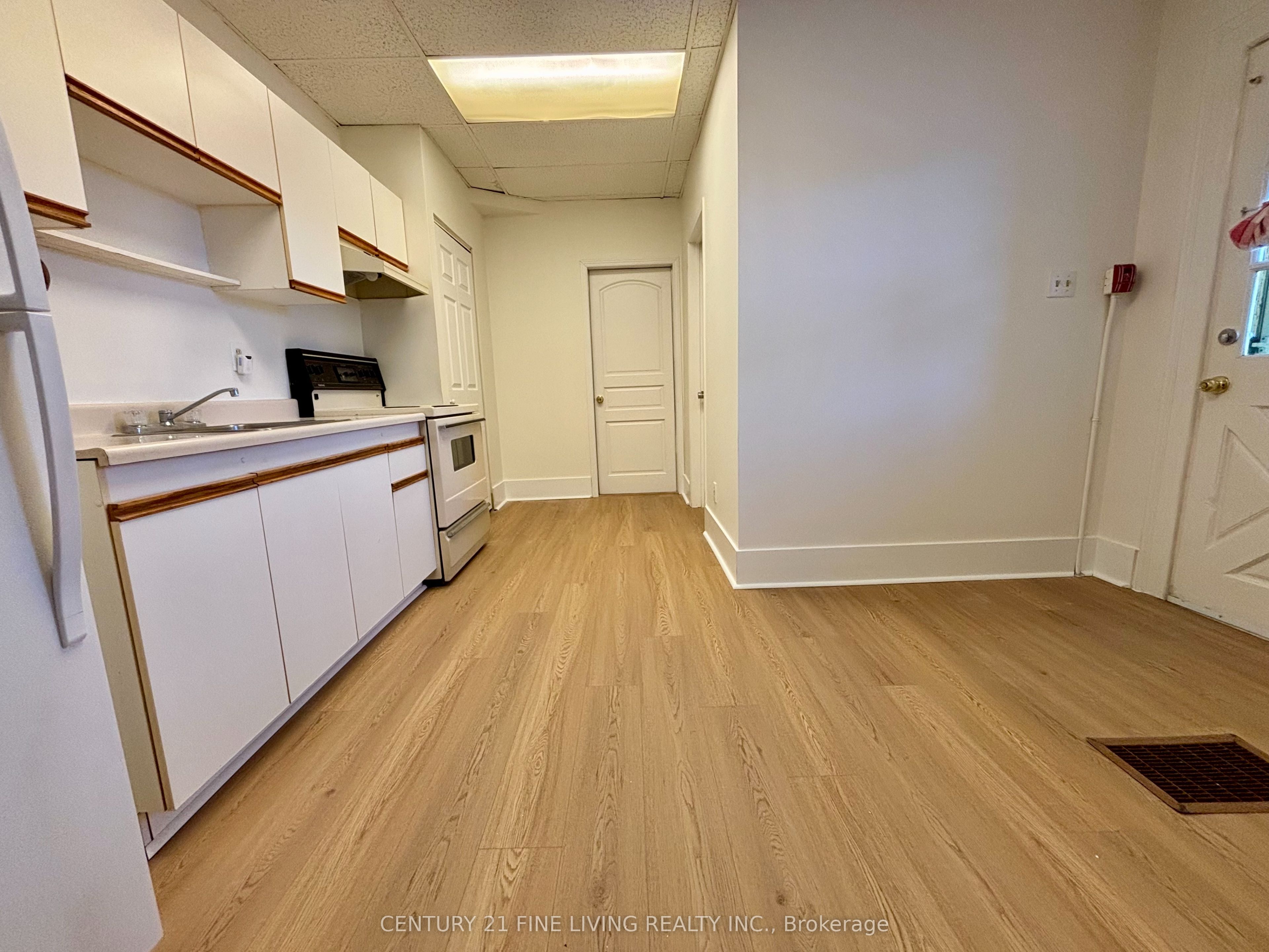 1-144 Bradford Street, Barrie, ON, L4N 3B3