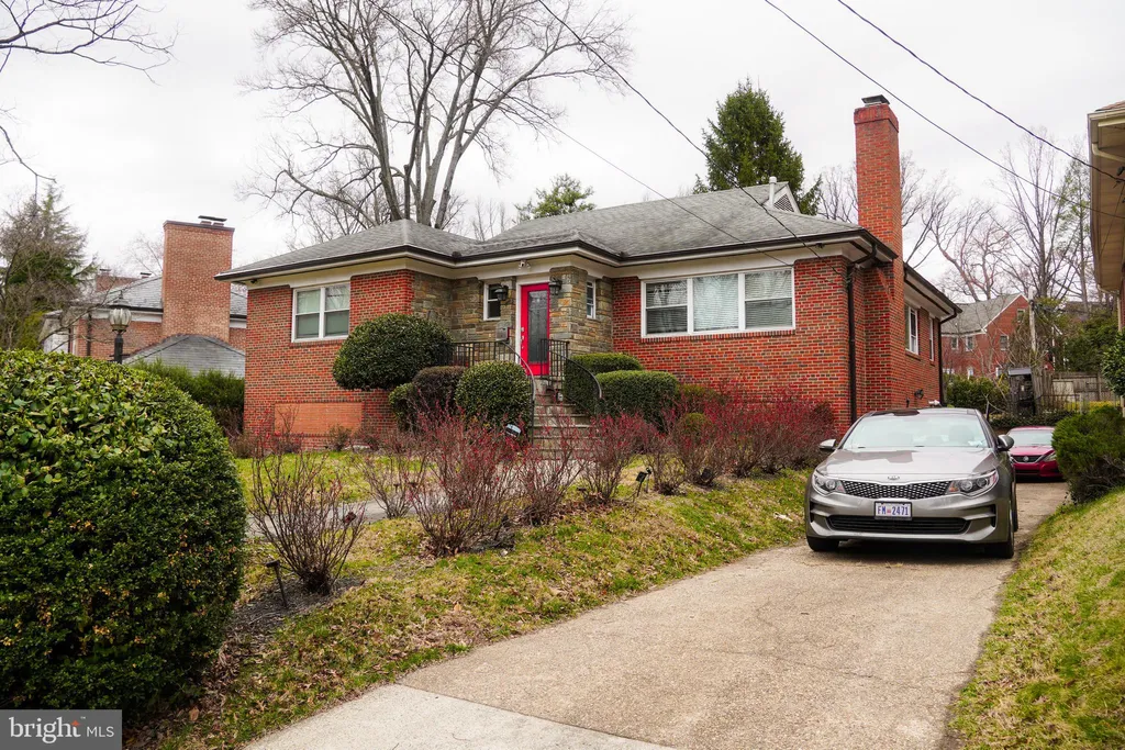 Additional image 3 of 1633 Kalmia Road NW, Washington, DC 20012