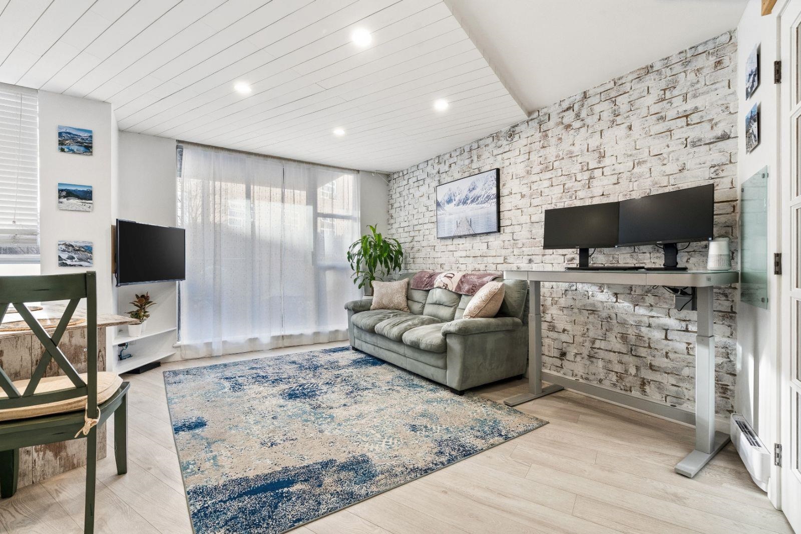 Additional image 4 of 202-1199 Seymour Street, Vancouver, BC, V6B 1K3