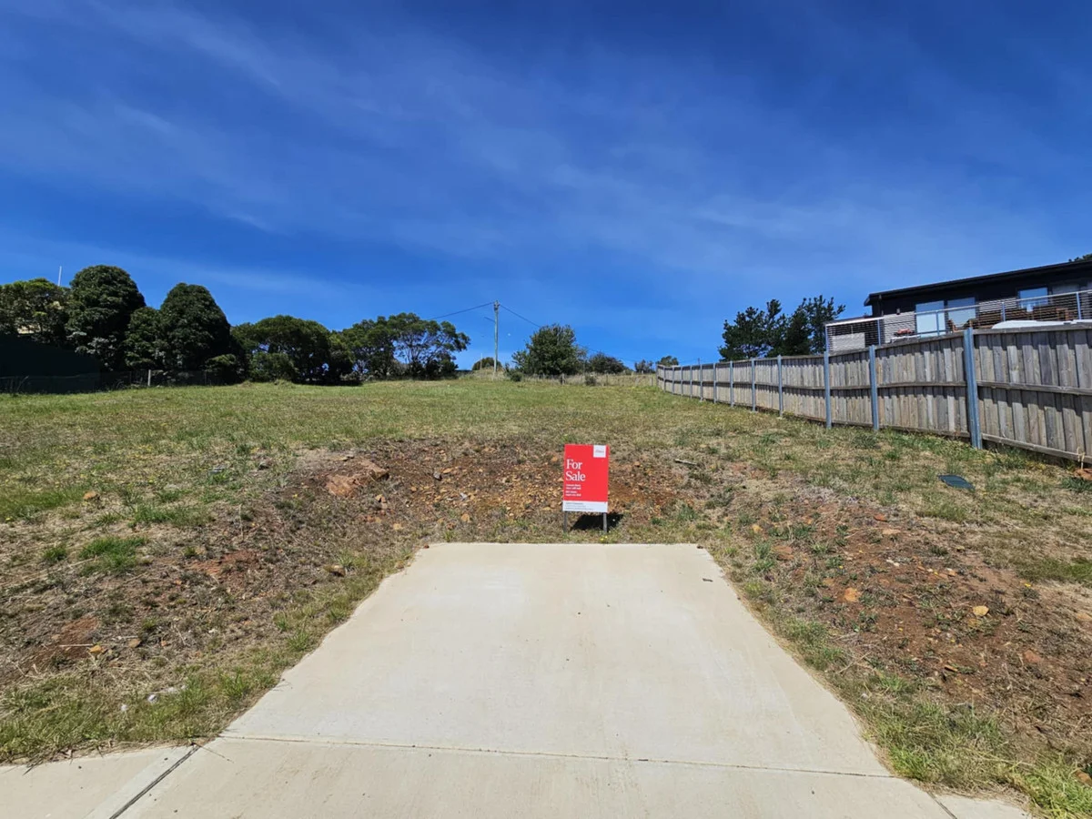 Primary image of 2/23 River Street, Swansea TAS 7190