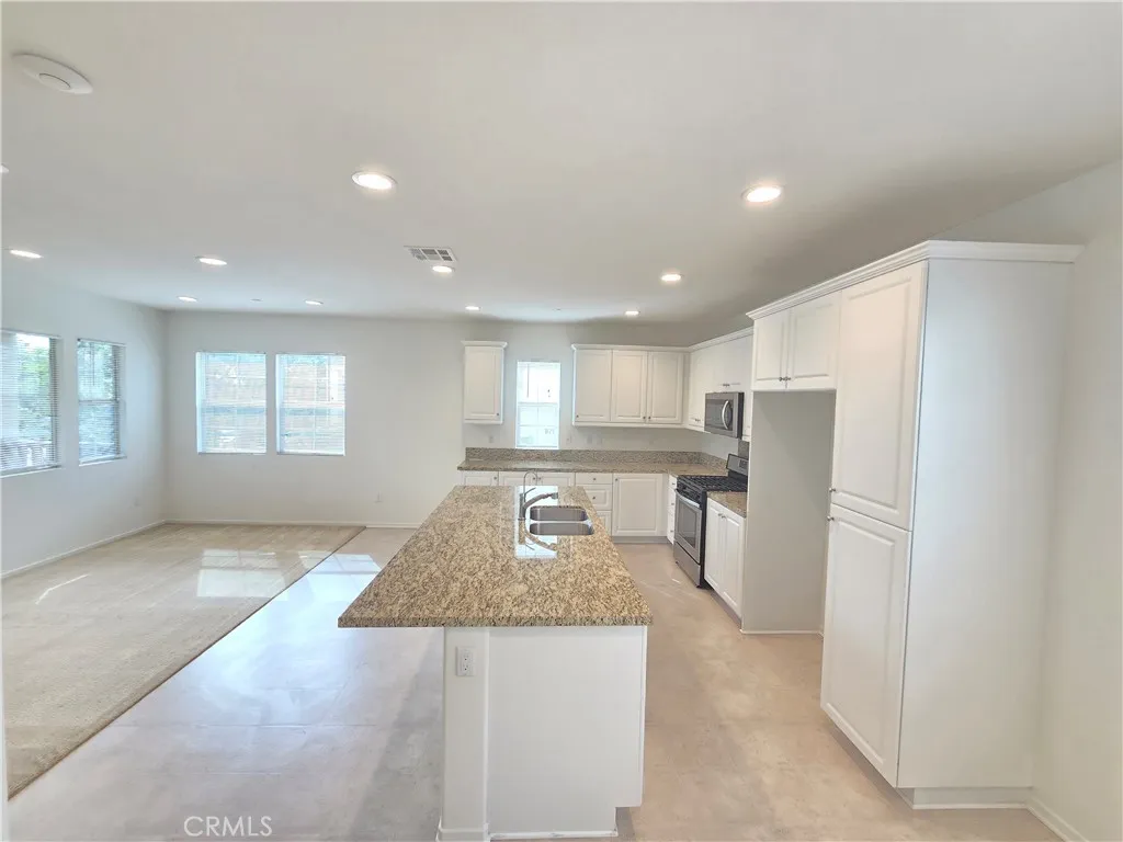 Additional image 27 of 879 Iris Way Unit A, Azusa, CA 91702