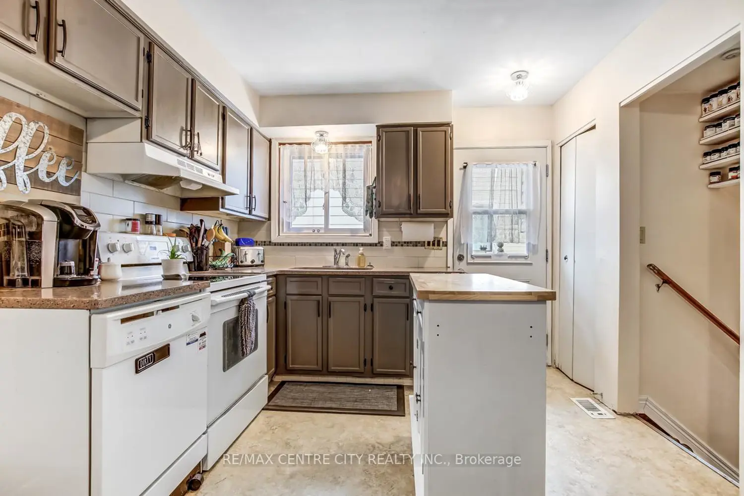 Additional image 6 of 186 Centre Street